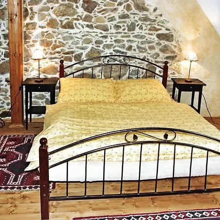 Farma Mosna Apartman Zbytiny